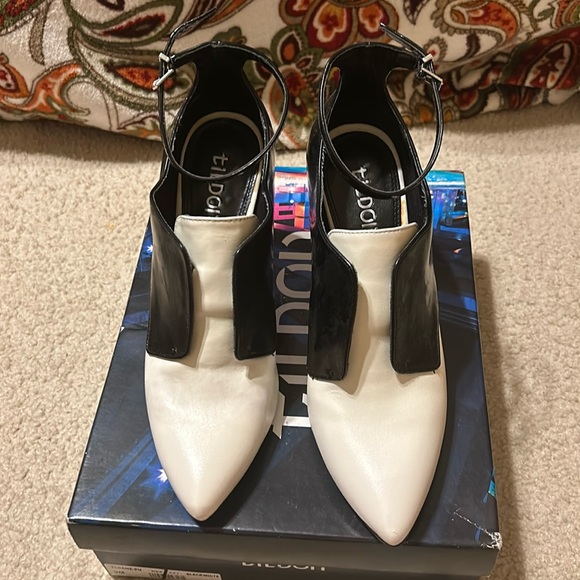 tildon black and white man made upper leather and fabric lining ankle strap - Picture 1 of 4